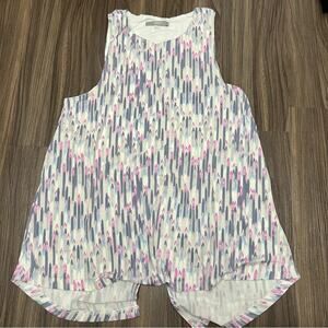 NWT Tart women sz S top back slit lined